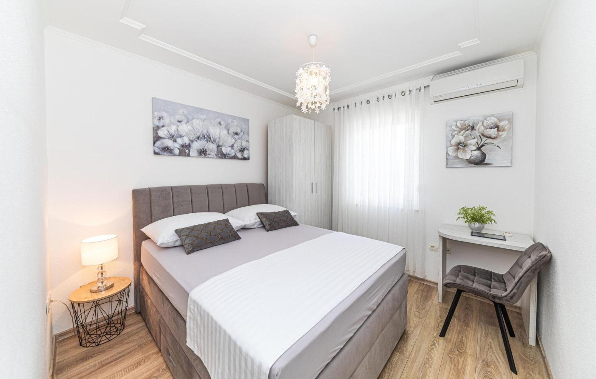 Apartment Near The Sea Kaštela Екстериор снимка