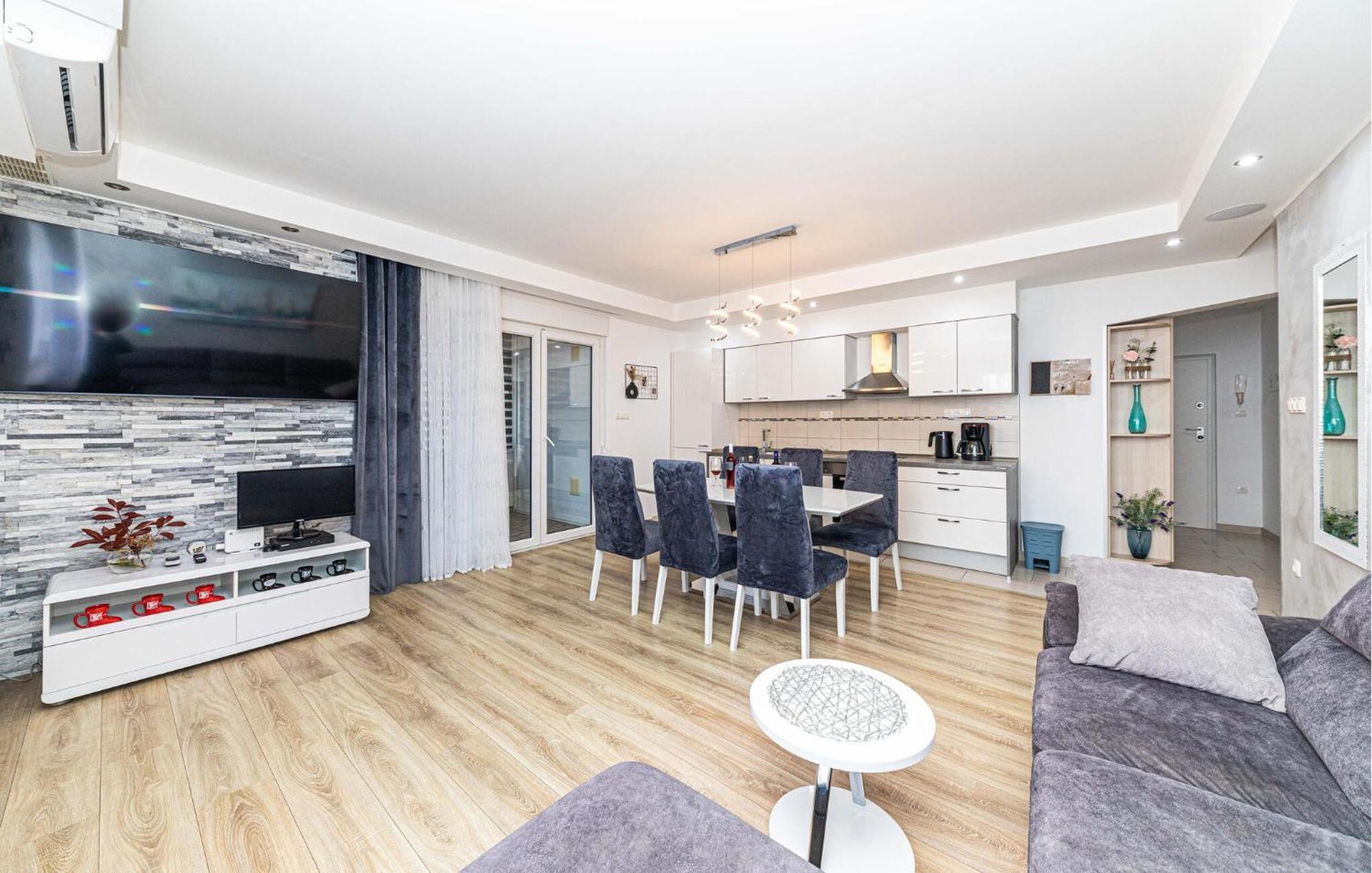 Apartment Near The Sea Kaštela Екстериор снимка